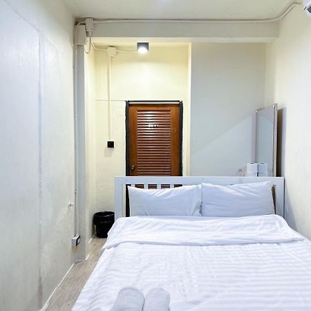 Chubbi5 Room11 Bangkok Exterior photo